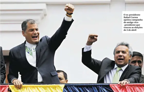  ??  ?? O ex-presidente Rafael Correa apoiou campanha do antigo vice-presidente que venceu as eleições de 2 de abril