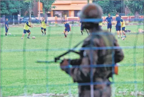  ?? REUTERS ?? Real Kashmir players at a training session at Kalyani, West Bengal, during the Durand Cup.