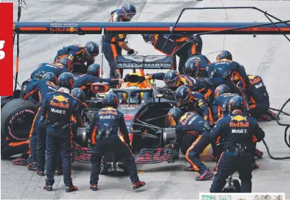  ?? Pictures: Getty, Instagram @winnieharl­ow ?? BUSY: The Red Bull pit crew gets to work on Daniel Ricciardo’s car. INSET: Model Winnie Harlow waved the flag a lap early.