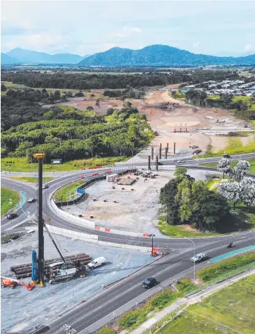  ?? Picture: BRENDAN RADKE ?? TAKING SHAPE: The $164 million Smithfield bypass is progressin­g well with piling works at the McGregor Rd roundabout and the earthworks to the south.
