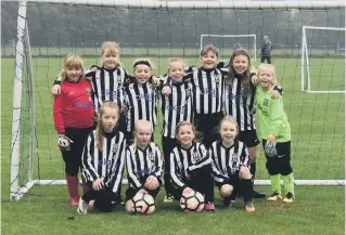  ??  ?? Felling Magpies U9’s