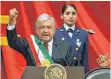  ?? FOTO: AFP ?? Mit der Schärpe des Präsidente­n: Mexikos neuer Staatschef Andrés Manuel López Obrador.