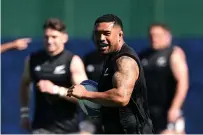  ?? Photo / Getty Images ?? Ardie Savea goes through drills at All Blacks training.