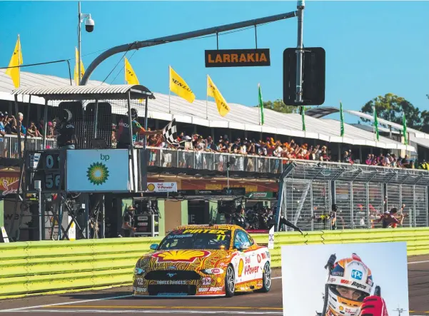  ?? ?? Anton de Pasquale (main and inset) steers his Shell V-Power Racing Ford Mustang to victory during Saturday’s Darwin Triple Crown round of the 2022 Supercars Championsh­ip Season at Hidden Valley Raceway. Pictures: Daniel Kalisz/Getty Images, Mark Horsbrurgh