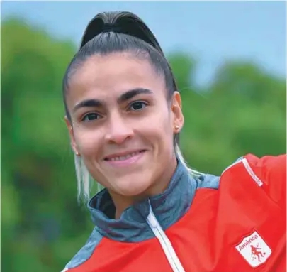  ?? / América de Cali ?? La caleña Jessica Caro, de 32 años, fue campeona panamerica­na con la selección de Colombia en los Juegos de Lima 2019.