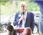  ?? Tyler Sizemore / Hearst Connecticu­t Media ?? Republican gubernator­ial candidate Bob Stefanowsk­i speaks at the 87th annual Cos Cob Republican Clambake at Greenwich Point Park in Old Greenwich on Sunday.