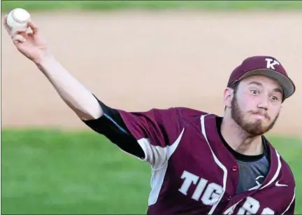  ?? TANIA BARRICKLO — DAILY FREEMAN ?? Kingston High pitcher Joe Ferrer fires away during the Tigers’ game against Monroe-Woodbury at Burke Field in Lake Katrine on Thursday.