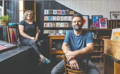  ?? DAVE SIDAWAY ?? Kiva Stimac and Mauro Pezzente have been forced to rethink their entire business plan. At Casa del Popolo, their concert space is being transforme­d into a shop selling concert posters, stationery, cards and wares by local artisans.