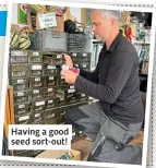  ?? ?? Having a good seed sort-out!