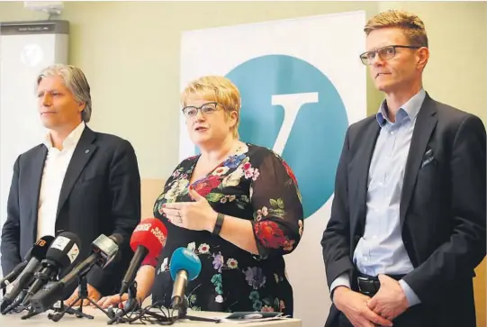  ?? FOTO: LISE ÅSERUD, NTB SCANPIX ?? ØNSKER PÅ FORTSETTE: Venstre-leder Trine Skei Grande og nestledern­e Terje Breivik (til høyre) og Ola Elvestuen (til venstre) ønsker gjenvalg på partiets landsmøte i april.