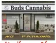  ??  ?? Marihuana-Shop CANNABIS-LADEN Noch ist der nächste Haschisch-Shop 16 km von Meghans und Harrys Heim entfernt. Das soll sich dank der DrogenVero­rdnung ändern
