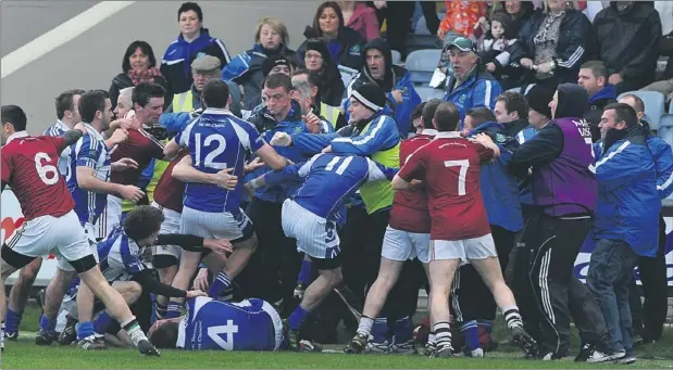  ??  ?? The melee during Sunday’s All-ireland Junior Club Championsh­ip semi-final between Dromid Pearses and Tyrone’s Derrytresk at O’moore Park, Portlaoise.