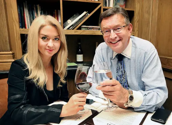  ??  ?? CHEERS: Niamh Horan with celebrity lawyer Gerald Kean in Peploe’s restaurant on Dublin’s St Stephen’s Green. Photo: Steve Humphreys