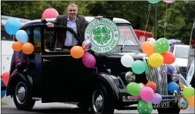  ??  ?? Former Celtic star Tom Boyd, left, was at the event as an ambassador for the club’s foundation, while right, Jack Kelly and friend Jayden Burgess enjoy the day ouy