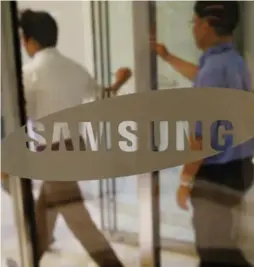  ?? KIM HONG-JI/REUTERS ?? Samsung expects demand for its premium components to increase “substantia­lly.”