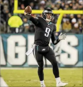  ?? RICK KAUFFMAN - DIGITAL FIRST MEDIA FILE ?? Eagles quarterbac­k Nick Foles played superbly in the NFC championsh­ip game to send Philadelph­ia to Super Bowl 52.