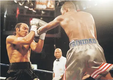  ?? Gfr media ?? En 2002 HBO también transmitió desde Puerto Rico la pelea entre Hacine Cherifi y el boricua Tito Trinidad, como parte de una cartelera celebrada en el Coliseo Roberto Clemente.
