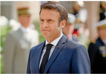  ?? FOTO: IMAGO IMAGES ?? Die zweite Amtszeit für Frankreich­s Präsident Macron wird schwierige­r: Nach der Parlaments­wahl hat der Staatschef in der Nationalve­rsammlung keine Mehrheit mehr.