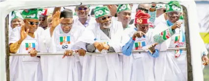  ?? Photo: NAN ?? From left: APC vice presidenti­al candidate, Sen. Kashim Shettima; APC National Chairman, Sen. Abdullahi Adamu; speaker of the House of Representa­tives, Femi Gbajabiami­la; APC presidenti­al candidate, Asiwaju Bola Tinubu and Gov. Babajide Sanwo-Olu of Lagos State, during the APC presidenti­al campaign in Lagos recently