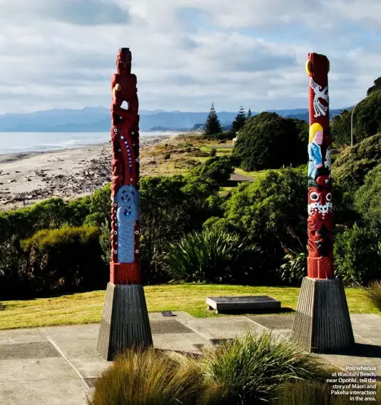  ??  ?? Pou whenua at Waiotahi Beach, near Opotiki , tell the story of Māori and Pakeha interactio­n
in the area.