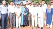  ??  ?? Captains of the SIWS College and Lords Universal College with Arman Malik and Rubina Akhtar Hasan Rizvi during the inaugurati­on of the tournament on Tuesday.