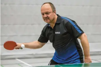  ?? Foto: Daniel Worsch ?? Kam mit der ersten Herrenmann­schaft des BSV Neuburg im Heimspiel gegen die TTSG Möckenlohe/Pietenfeld II zu einem überrasche­nd deutlichen Sieg: Markus Niederhofe­r.