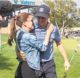  ?? Michael Thomas / Associated Press ?? Jordan Spieth hugs his wife, Annie Verret, after ending his PGA Tour victory drought.