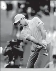  ?? AP/CHRIS O’MEARA ?? Jason Day shot an 8 on the 18th hole in Saturday’s third round of the PGA Championsh­ip at the Quail Hollow Club in Charlotte, N.C. The 18th hole featured 20 bogeys, 10 double bogeys and 1 triple bogey.