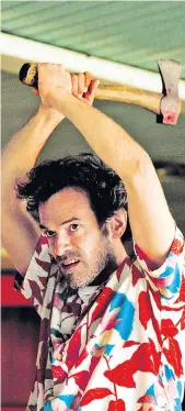  ?? Foto: Filmfestiv­al Cannes ?? Zombie-Dreh der Missgeschi­cke: Romain Duris als Regisseur in „Coupez!“.