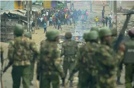  ?? TONY KARUMBA
FOTO: LEHTIKUVA/AFP PHOTO/ ?? VåLDSAMT. Orolighete­r har uppstått i opposition­sfästen i Kenya efter att den nuvarande presidente­n utropats till segrare.