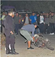  ??  ?? Iba ebrio, según PNC. El accidente del motociclis­ta ocurrió en la calle de Cojutepequ­e a Monte San Juan.