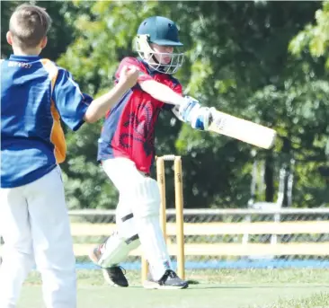  ??  ?? Buln Buln’s Kieran Williams plays an aggressive cover drive.