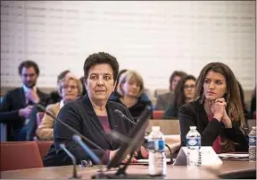  ??  ?? Frédérique Vidal et Marlène Schiappa, mardi, à l’université Paris-Dauphine.