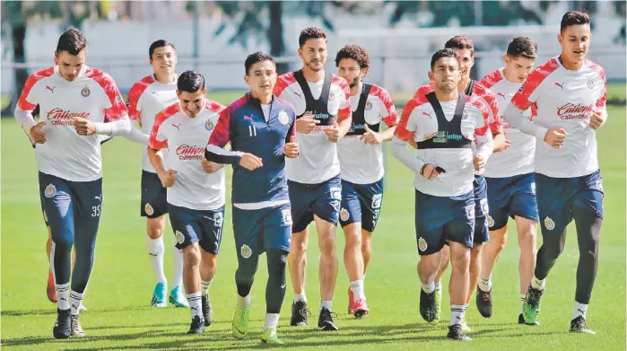  ?? IMAGO7 ?? El Club Deportivo Guadalajar­a entrena con la mira en el partido contra La Franja.