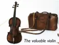  ?? ?? The valuable violin