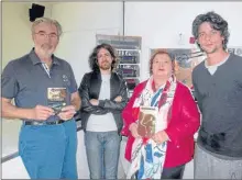  ??  ?? Bernard, Lyse-anne, Hugo et Jonathan de Radio ASSO