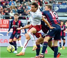  ?? ?? Bloccato Edoardo Bove aveva risolto la partita di Europa League contro il Bayer. Entrato dalla panchina a Bologna, non si è ripetuto (Getty Images)