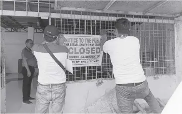  ?? ?? Iloilo City’s Investment Services, Business Permit and Licensing Division and Boarding House Commission started the crackdown on illegal boardingho­uses last week. So far, around 30 boardingho­uses were ordered to cease operations in La Paz district, seven in Mandurriao and three in Jaro.