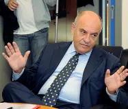  ??  ?? Appello al dialogo L’assessore regionale Giannini invita il M5S ad abbassare i toni