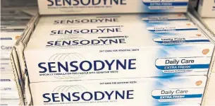  ?? SIMON DAWSON BLOOMBERG NEWS ?? In 2012, Sensodyne’s U.S. sales were one-third of Crest’s. Last year, they were roughly half.