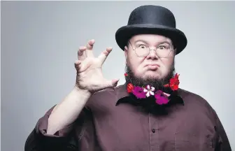  ??  ?? Spoken-word poet Shane Koyczan says fans often recognize him and want to talk.