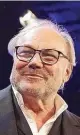  ??  ?? „ Großvater“Klaus Maria Brandauer.
Lydia Steier lässt die Bären tanzen.