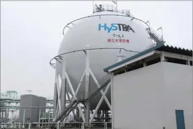  ??  ?? Korea Shipbuildi­ng & Offshore Engineerin­g is the first company in South Korea working on building a commercial liquefied hydrogen carrier.