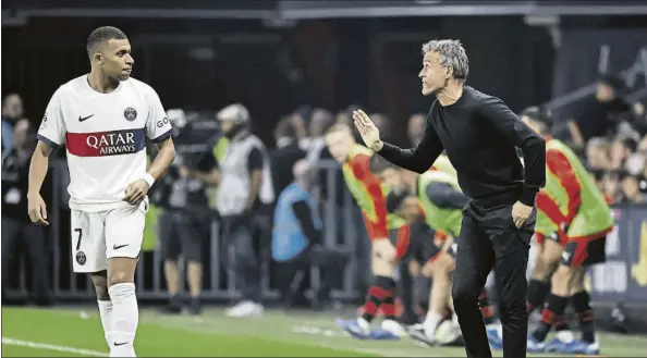  ?? FOTO: AP ?? Luis Enrique y Mbappé aseguran el “morbo” en el Psg-barça de cuartos de final de la Champions League