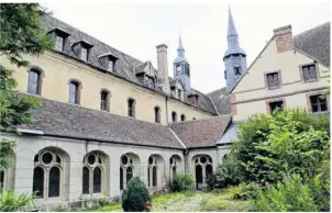  ??  ?? Un terrain de 165 000 euros pour l’Abbaye