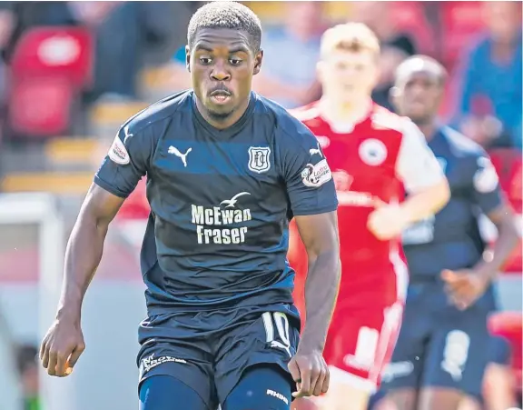  ?? Picture: SNS. ?? Elton Ngwatala had no doubts about signing for the Dark Blues and is relishing the chance to play in the Scottish Premiershi­p.