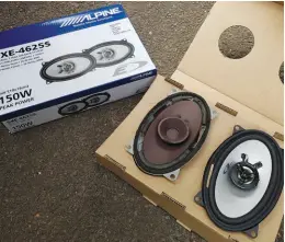  ??  ?? Out with the old and in with the new sound system for my Porsche.