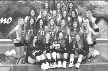  ?? Alex Eller ?? The 2020 Anselmo-Merna Coyotes Volleyball team pictured above from Front Row left are Michaela Myers, Kaitlyn Jacquet, Claire Cooksley, Emmalee Bartek; Second Row: Hadlee Safranek, Mackenzie Burnett, Keirsten Brandon, Riley Marsh, Adyson Priest, Karsee McGinn, Grace Cantrell; Third Row: Raylee Downing, Carlee Bartak, Haley Wells, Kora Schmidt, Kirsten Myers, Macy Miller; Fourth Row: Michaela Myers, Shaylyn Safranek, and Jaide Chandler.