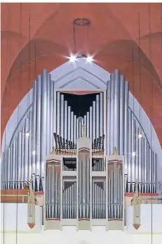  ?? ARCHIV-FOTO: OLAF HENNIG ?? In der Kirche St. Andreas Korschenbr­oich findet vom 17. bis 24. März die 42. Internatio­nale Orgelwoche statt.