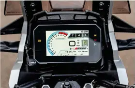  ?? ?? The 5in colour TFT dash has a USB port but doesn’t feature connectivi­ty. It’s basic but clear to use with intuitive switchgear and menu systems